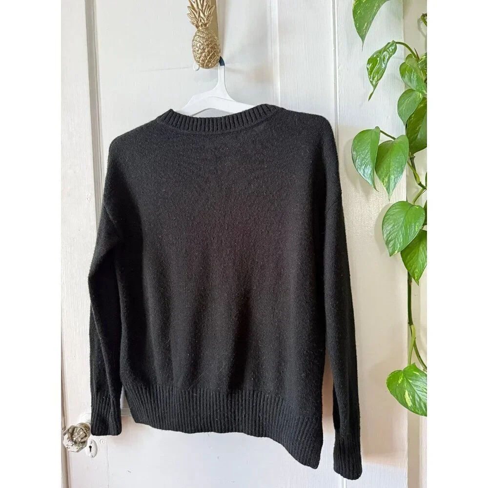 Banana republic men’s size medium black sweater